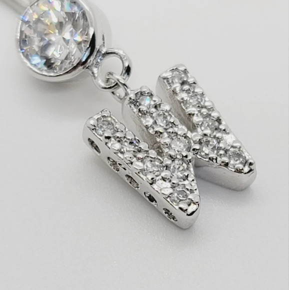 New 925 Sterling Silver Initial belly button ring "W" - Picture 3 of 3